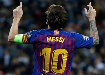 ميسي يواجه تحدي كبير في مباراة برشلونة وآيندهوفن بدوري الأبطال