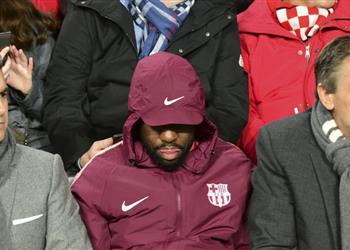 حالة أومتيتي تثير القلق في برشلونة