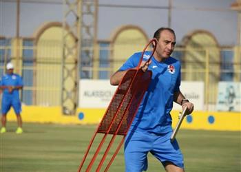 إنبي على ماهر من المرشحين لتدريب الفريق