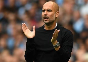 برشلونة يفكر في ضم مدافع مانشستر سيتي