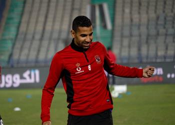 وكيل مؤمن زكريا يكشف سبب تأخر تجديد التعاقد مع الأهلي