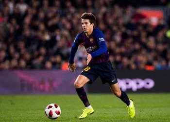 بويج عن المشاركة الأولى مع برشلونة الرهبة جعلتني أتعرق وتخيلت أنني بلعبة فيفا