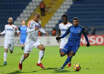 الشباب السعودي ينفي وجود مفاوضات لضم تريزيجيه