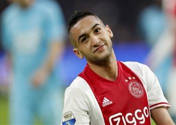 وكيل حكيم زياش يتواجد في برشلونة