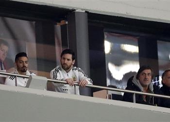 رسمي ا الاتحاد الإسباني يعلن موقف ميسي من حضور نهائي ليبرتادوريس