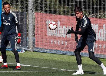 آس تكشف موقف ريال مدريد من الموافقة على رحيل نافاس