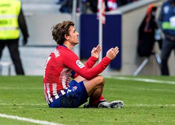 فيديو أتليتكو مدريد يضرب ألافيس بثلاثية ويزاحم برشلونة على صدارة الليجا