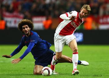 والده برشلونة الخيار الأنسب لدي يونج