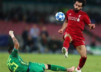 حارس نابولي ي حذر من صلاح ويؤكد ليفربول ليس فريق اللاعب الواحد