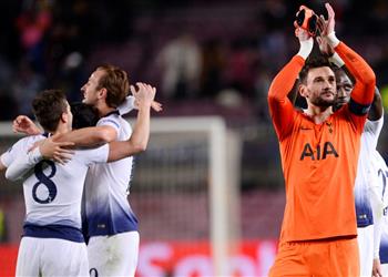 لوريس آيندهوفن ساعدنا الليلة ولسوء الحظ لم نفز على برشلونة