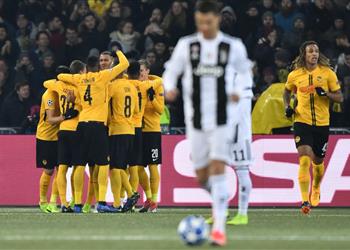 فيديو يوفنتوس يحتفظ بصدارة مجموعته رغم الهزيمة أمام يانج بويز