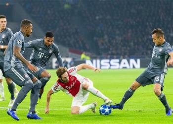 أياكس ينجو من الخسارة أمام بايرن ميونخ بسيناريو مجنون في دوري الأبطال