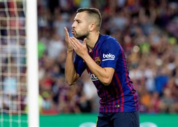 برشلونة يستهدف بديلا لألبا من الدوري الفرنسي