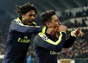 النني يواصل التواجد اساسيا امام كاراباخ وأوزيل يعود وظهور كوسيلني