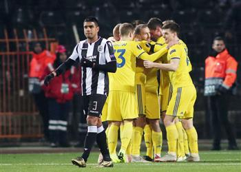 صور وردة يشارك في سقوط باوك المدوي أمام باتي بوريسوف بالدوري الأوروبي