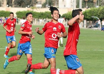 الأهلي يفوز على الزمالك بثنائية في قمة بطولة الجمهورية