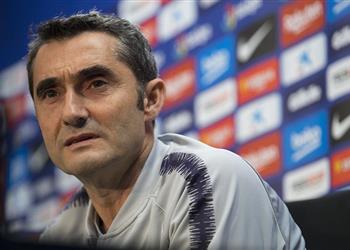 فالفيردي يحذر لاعبي برشلونة من أسلوب ليفانتي ويحسم موقف مالكوم وروبيرتو