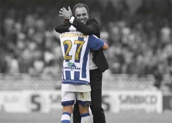 مارتن لازارتي المرشح لتدريب الأهلي عدو الدرجة الثانية ومحطة عربية وحيدة