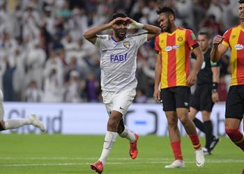 الشحات يكشف عن تعرضه للسب من لاعبي الترجي وشارة الـ ثلاثة ومكالمة تريكة