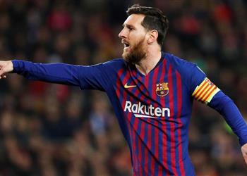 ميسي أمام تحد جديد للتفوق على رونالدو في 2018