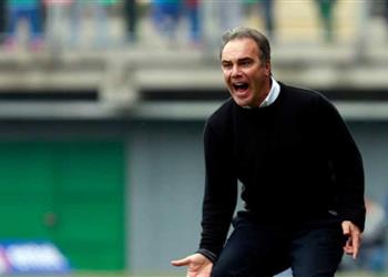 خاص بالصور ماذا فعل لازارتي في أول ظهور بالنادي الأهلي