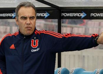 خاص مارتين لاسارتي يوقع على عقود تدريب الأهلي