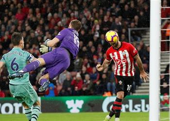 فيديو ساوثهامبتون يوقف قطار ارسنال في الدوري الانجليزي