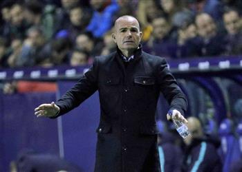 مدرب ليفانتي بعد الخسارة من برشلونة ماذا نفعل أمام ميسي الأفضل في التاريخ