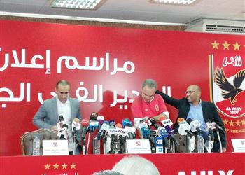 لاسارتي يكشف متى بدأت مفاوضات الأهلي ويوجه رسالة للجماهير ويعلق على كثرة الإصابات