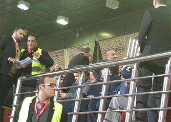 لاسارتي في مدرجات السلام لمساندة الأهلي أمام النجوم