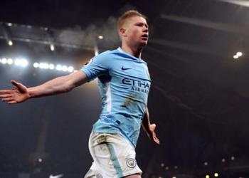 دي بروين عانينا من الصعوبة أمام ليستر سيتي ونريد الفوز بالألقاب