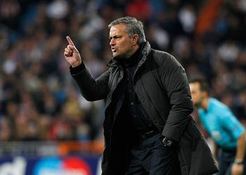 ريال مدريد يقدم عرض ا لمورينيو