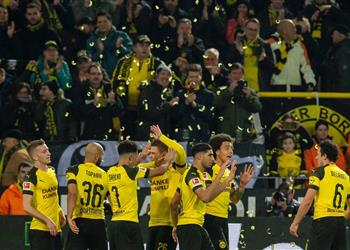 فيديو بوروسيا دورتموند يستعيد توازنه في الدوري الألماني بثنائية سانشو ورويس