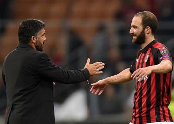 جاتوزو لا أفهم شائعات رحيل هيجواين