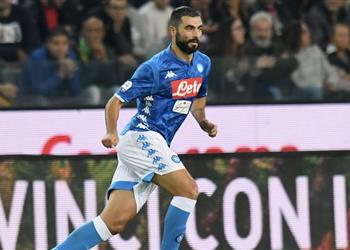 فيديو ميلان يسقط أمام فيورنتينا ونابولي يتخطى سبال بمنافسات الكالتشيو