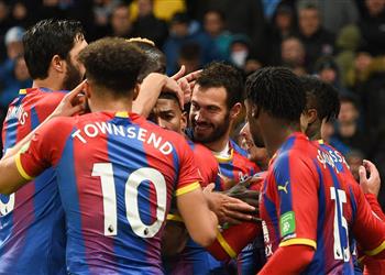 فيديو كريستال بالاس يضرب مانشستر سيتي بثلاثية