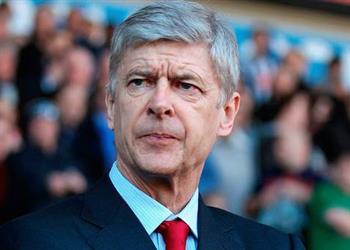 الدوري الإيطالي قد يعيد فينجر إلى التدريب