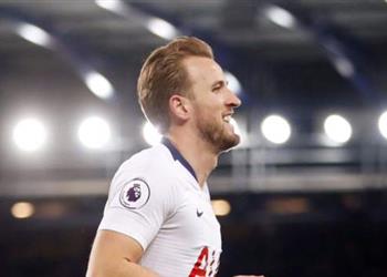 هاري كين الجميع يرشح سيتي وليفربول وسنرى ما سيحدث حتى أبريل