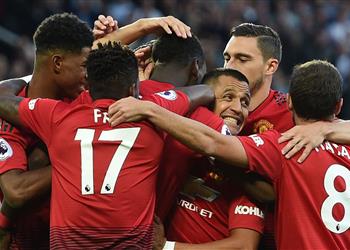 سانتوس البرازيلي يؤكد اهتمامه بضم لاعب مانشستر يونايتد