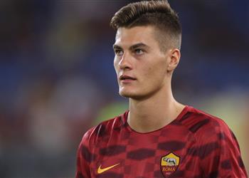 صراع إيطالي لضم مهاجم روما