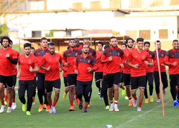 مران الأهلي انتظام وليد سليمان و ربيعة وسعد يواصلان التأهيل