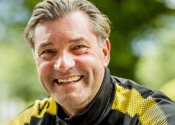 مدير بوروسيا دورتموند يوجه صدمة قوية لباريس سان جيرمان قبل الميركاتو الشتوي