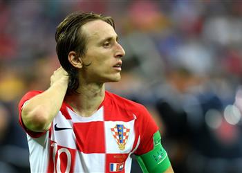 المدير الرياضي لإنتر ميلان لا يستبعد التعاقد مع مودريتش