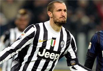 لعنة الإصابات كيليني يغيب عن صفوف يوفنتوس أمام ليون