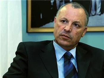 أبو ريدة اتحاد الكرة يدرس قرار ا بتقليص عدد اللاعبين الأجانب في مصر