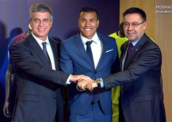 رسمي ا موريللو يوقع على عقود انضمامه لبرشلونة