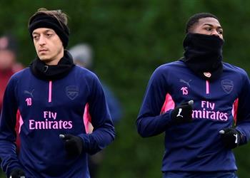 تقارير أوزيل خارج قائمة آرسنال أمام ليفربول