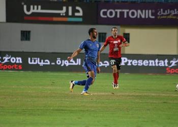 أحمد بلال ينتقد مدافع الأهلي بعد مباراة الداخلية ي حب أن ي ظهر مهاراته