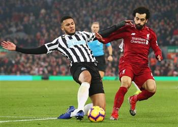 حكم سابق يهاجم الاتحاد الإنجليزي بسبب ركلتي جزاء محمد صلاح