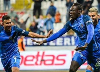 تقارير قاسم باشا يحدد بديل تريزيجيه تحسبا لرحيله بالميركاتو الشتوي